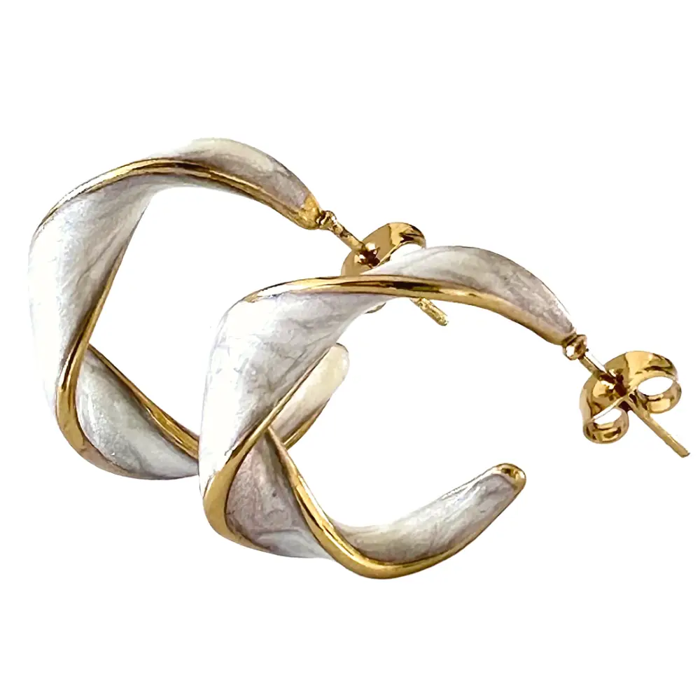 Swirlz Studs Earrings